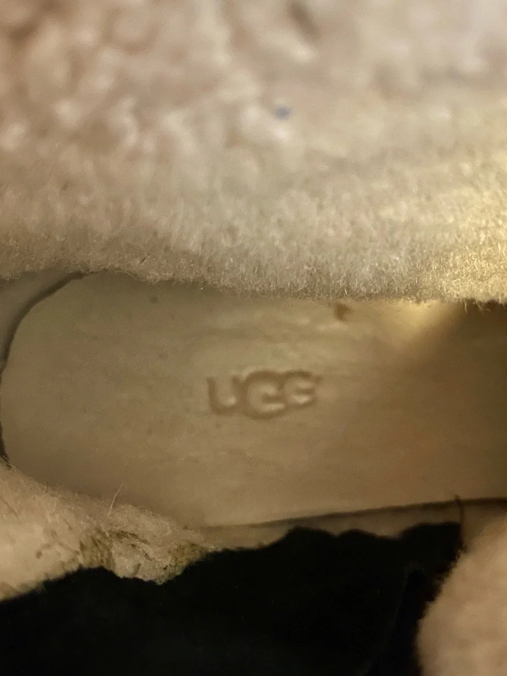 Ugg Size 7 Espresso Brown Leather Boots with Toggles